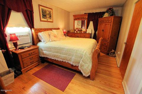 2345 S Elm Ave, White Cloud, MI 49349 photo 14