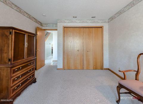 106 Millpoint Dr, Spring Lake, MI 49456 photo 21