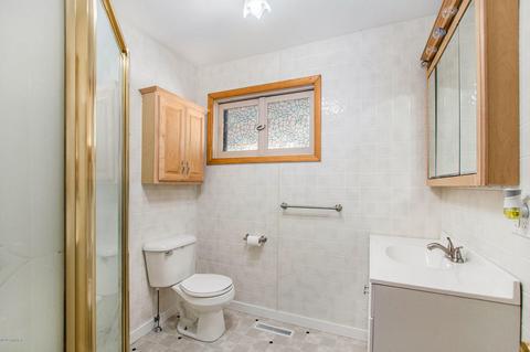 105 S Stocking St, Belding, MI 48809 photo 18