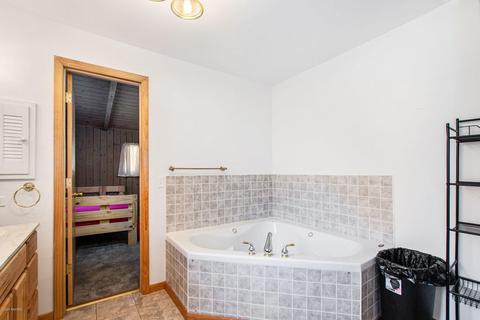 105 S Stocking St, Belding, MI 48809 photo 15