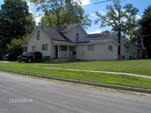1203 Fourth St, Three Rivers, MI 49093 photo 1