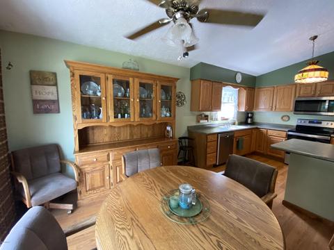 14637 Ridgeview Dr, Three Rivers, MI 49093 photo 3