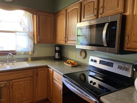 14637 Ridgeview Dr, Three Rivers, MI 49093 photo 7