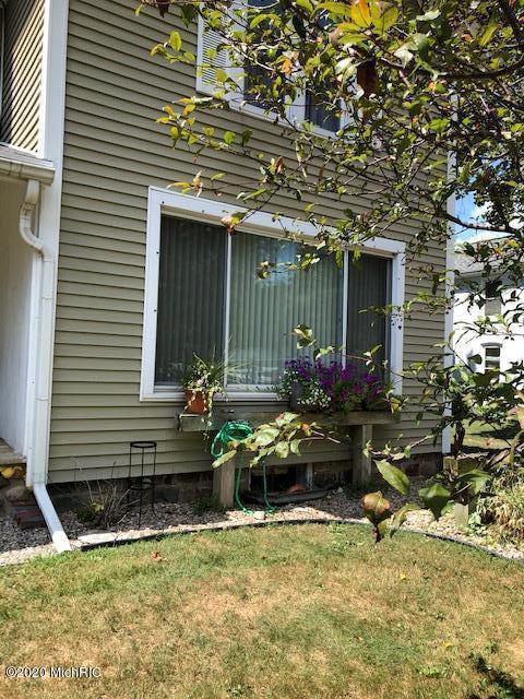 135 Sheldon St, Climax, MI 49034 photo 3