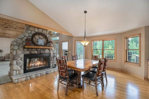 413 Riverview Dr, Plainwell, MI 49080 photo 7