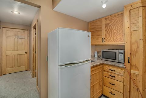 413 Riverview Dr, Plainwell, MI 49080 photo 25