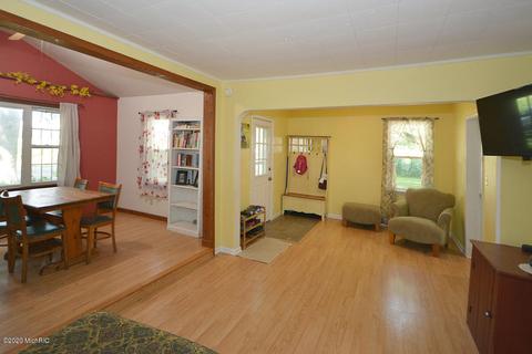 1780 E Ave, Kalamazoo, MI 49004 photo 4