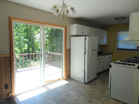 3955 Lily Ct, Dorr, MI 49323 photo 5