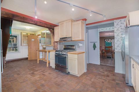 9590 Douglas Ave, Plainwell, MI 49080 photo 9