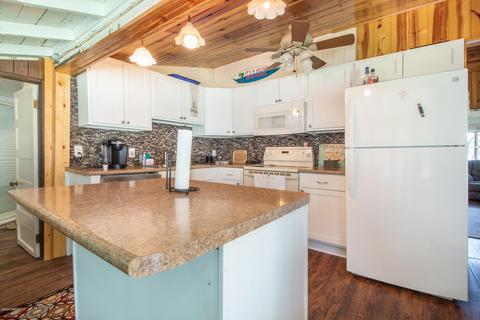 4572 Berlin Dr, Reading, MI 49274 photo 9