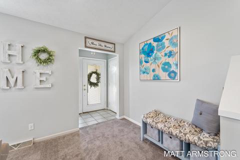 7237 Cherry Ave, Jenison, MI 49428 photo 4
