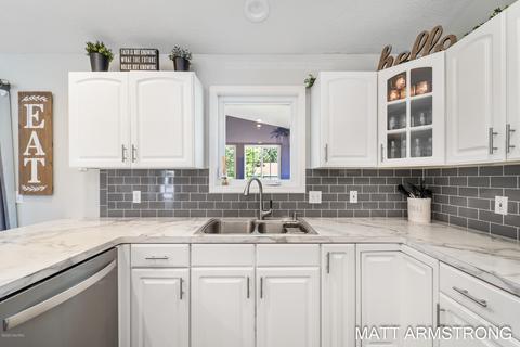 7237 Cherry Ave, Jenison, MI 49428 photo 10