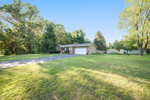 25811 Maple St, Mattawan, MI 49071 photo 2