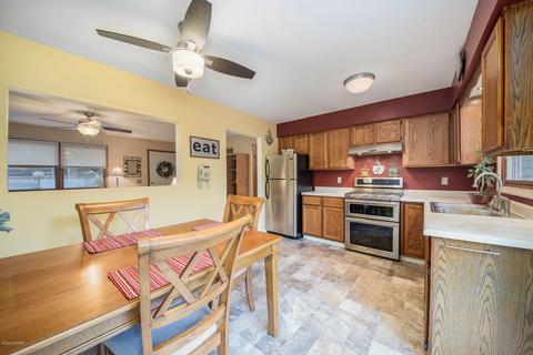 25811 Maple St, Mattawan, MI 49071 photo 8
