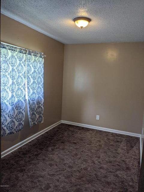 1381 E Monroe St, White Cloud, MI 49349 photo 8