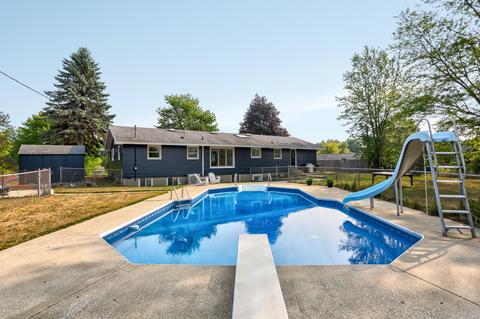 18019 Mohawk Dr, Spring Lake, MI 49456 photo 55