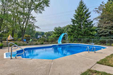 18019 Mohawk Dr, Spring Lake, MI 49456 photo 56