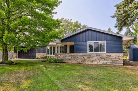 18019 Mohawk Dr, Spring Lake, MI 49456 photo 3