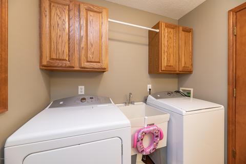 1063 S Peach Ct, Plainwell, MI 49080 photo 35