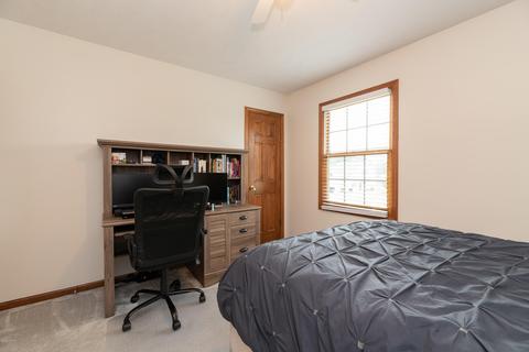 1063 S Peach Ct, Plainwell, MI 49080 photo 29