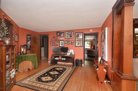 360 White Pigeon St, Constantine, MI 49042 photo 2