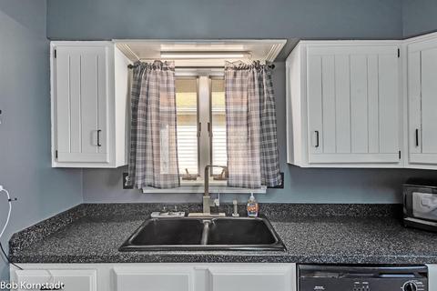 204 W May St, Belding, MI 48809 photo 15