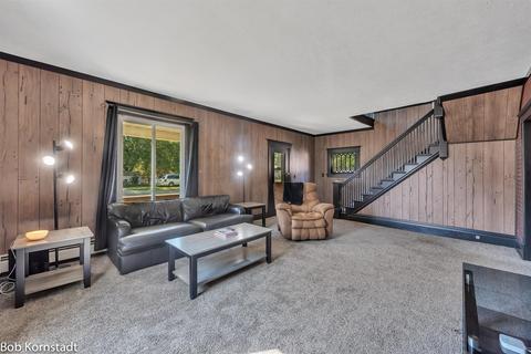 204 W May St, Belding, MI 48809 photo 20