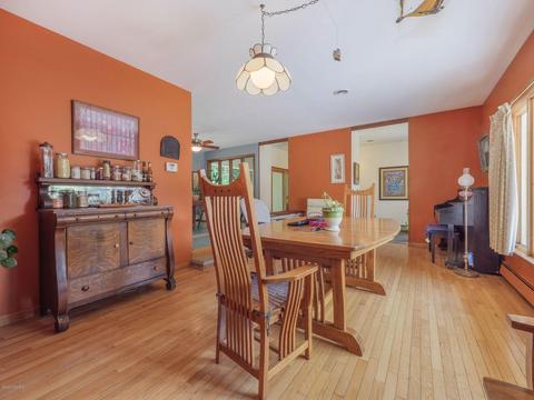 616 Union St, Marshall, MI 49068 photo 8
