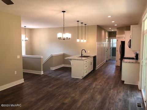 4095 Ronalds Rd, Dorr, MI 49323 photo 9