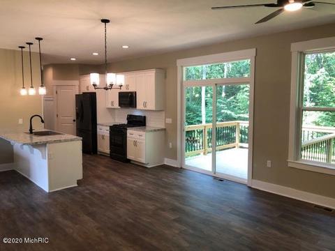 4095 Ronalds Rd, Dorr, MI 49323 photo 8