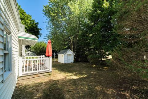 409 Eighth St, Manistee, MI 49660 photo 42
