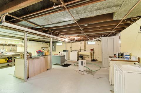 409 Eighth St, Manistee, MI 49660 photo 36