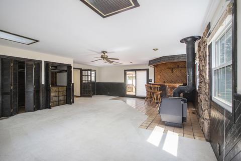 1231 Miller Rd, Plainwell, MI 49080 photo 4