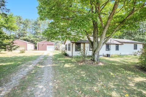 1231 Miller Rd, Plainwell, MI 49080 photo 1