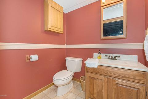 9307 E Arrowhead Dr, Scotts, MI 49088 photo 24