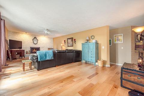 9307 E Arrowhead Dr, Scotts, MI 49088 photo 7