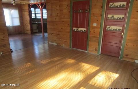 519 Twelfth St, Three Rivers, MI 49093 photo 5