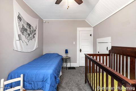 111 E Mark St, Sparta, MI 49345 photo 11
