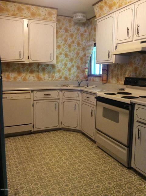 58791 46th St, Lawrence, MI 49064 photo 10