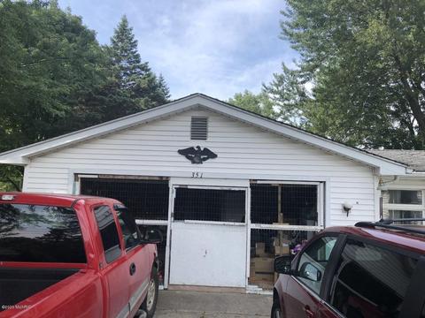 351 W First St, Stanton, MI 48888 photo 2