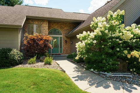 1102 O Keefe Rd, Marshall, MI 49068 photo 2
