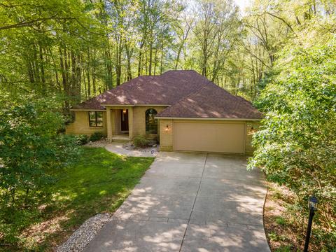 23315 Maple Hill Dr, Big Rapids, MI 49307 photo 1