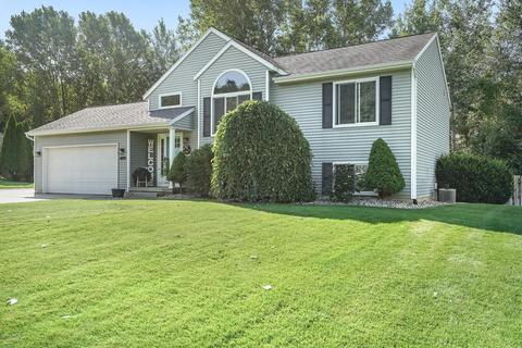 1692 Nelson Ct, Dorr, MI 49323 photo 39