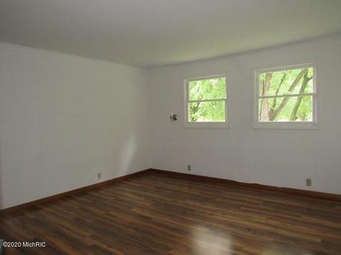 12988 Miller Rd, Constantine, MI 49042 photo 10