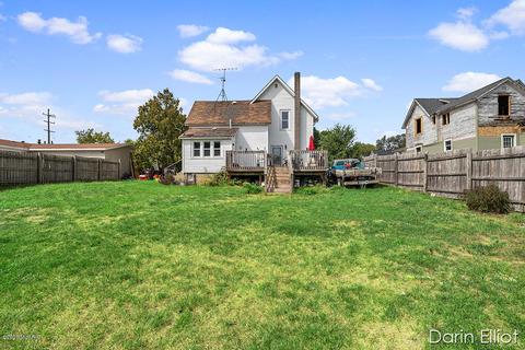 610 Crawford St, Belding, MI 48809 photo 19