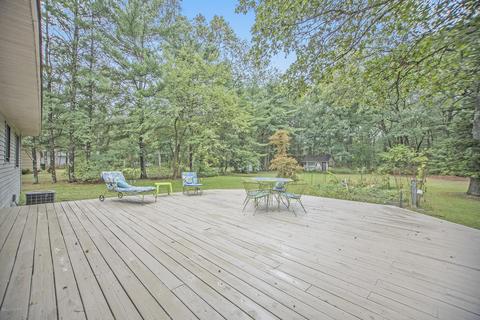 6155 Whitehall Rd, Whitehall, MI 49461 photo 4