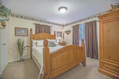 6155 Whitehall Rd, Whitehall, MI 49461 photo 13
