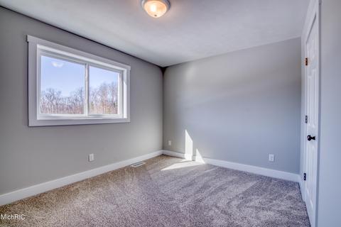 5333 N Point Dr, Pierson, MI 49339 photo 24