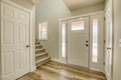 5333 N Point Dr, Pierson, MI 49339 photo 15