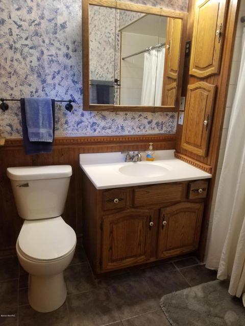 440 White Pigeon Rd, Constantine, MI 49042 photo 15